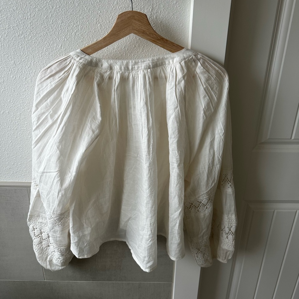 aerie Cream Peasant Blouse with Lace Sleeve Detail - Picture 4 of 4